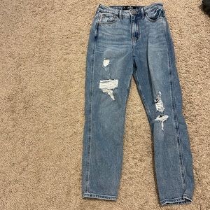 Hollister ultra high rise mom jean